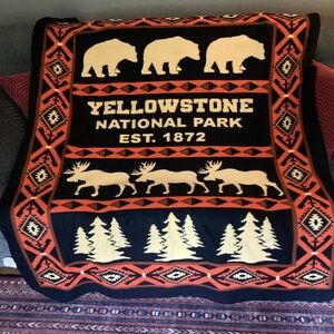 Yellowstone National Park Blanket Soft Fleece 50x60 Throw‎ Blanket Bears Moose
